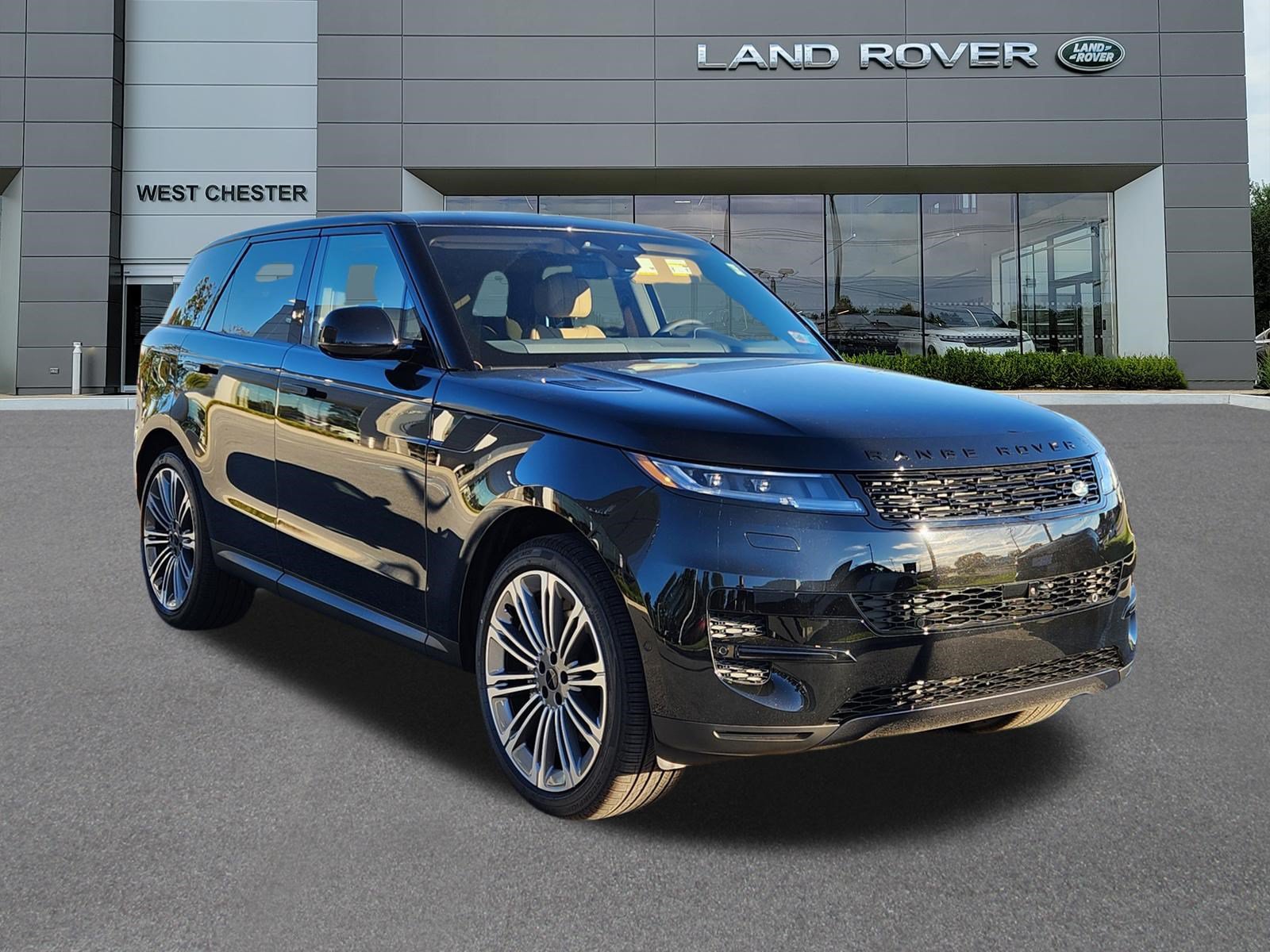 New 2027 Land Rover Range Rover Sport SE AWD/4WD image 2