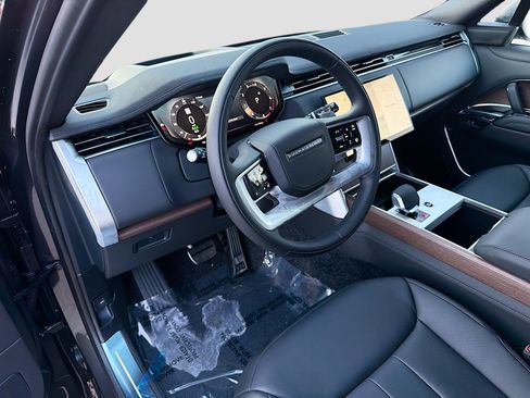 New 2026 Land Rover Range Rover Long Wheelbase SE AWD/4WD image 26