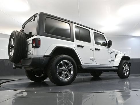 Used 2019 Jeep Wrangler Unlimited Sahara AWD/4WD image 49