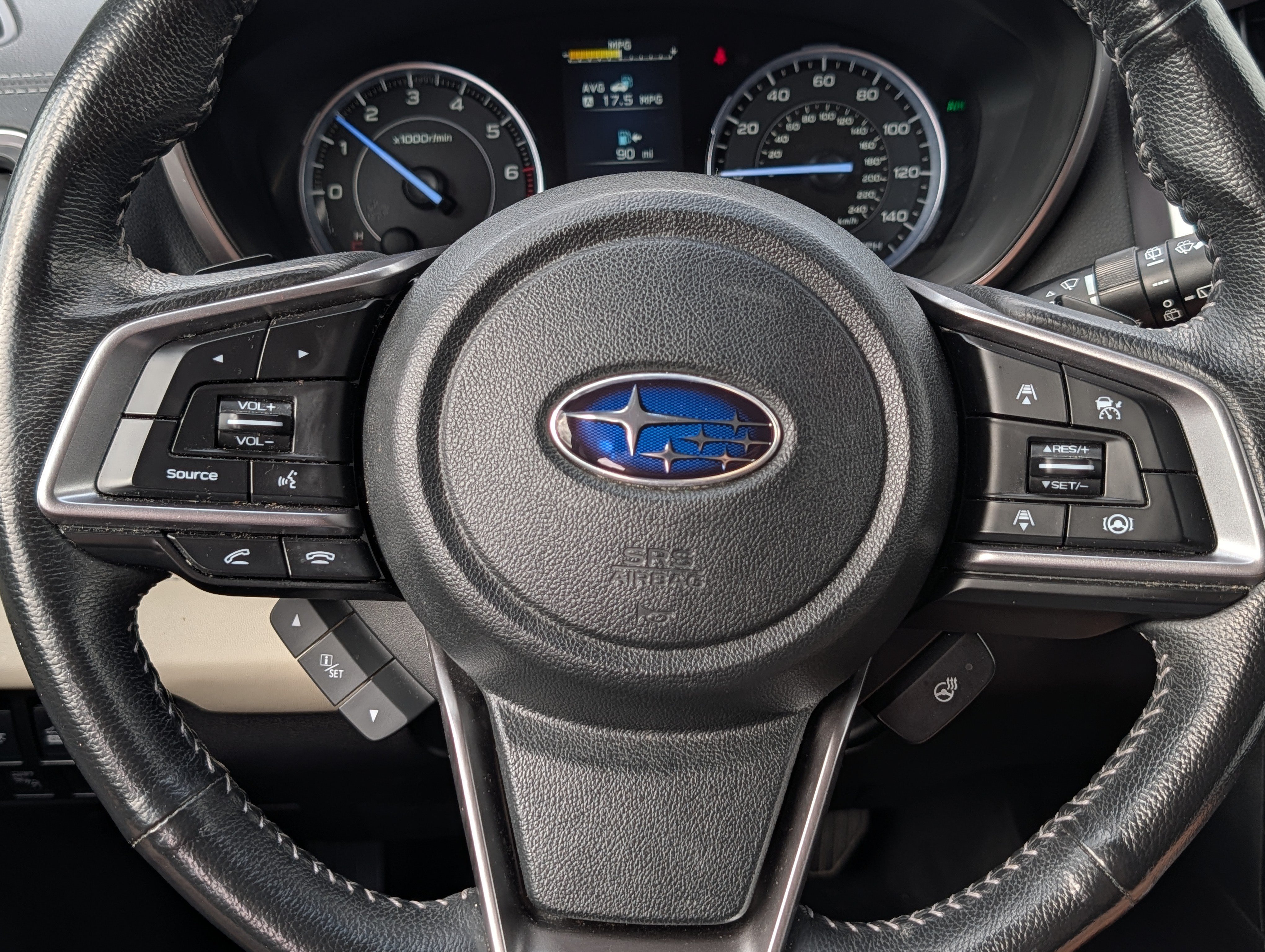 Used 2022 Subaru Ascent Limited AWD/4WD image 25