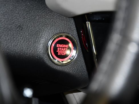 Used 2022 Honda HR-V EX-L image 25