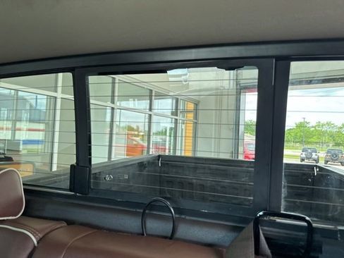 Used 2015 Chevrolet Silverado 3500 High Country image 16