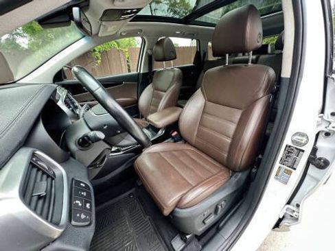 Used 2019 Kia Sorento SX AWD/4WD image 4
