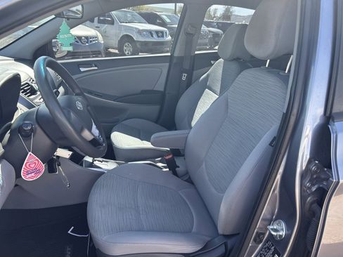 Used 2017 Hyundai Accent SE image 15