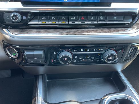 Used 2026 Chevrolet Silverado 1500 RST w/ RST All Star Premium Package AWD/4WD image 8