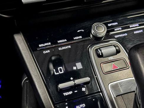 Used 2020 Porsche Cayenne S AWD/4WD image 49