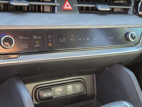 Certified 2024 Kia Sportage X-Pro Prestige image 24