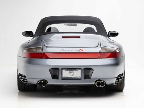 Used 2004 Porsche 911 Carrera 4 AWD/4WD image 27