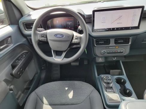 New 2025 Ford Maverick XL image 12