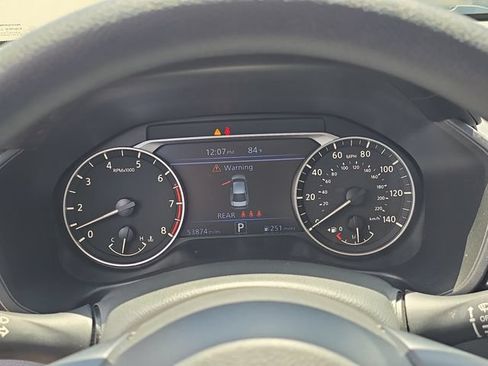 Certified 2024 Nissan Altima 2.5 SV FWD image 32