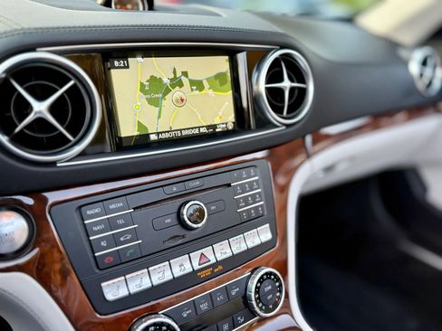 Used 2017 Mercedes-Benz SL 450 image 38