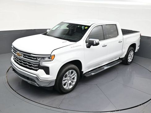 Used 2023 Chevrolet Silverado 1500 LTZ RWD image 9