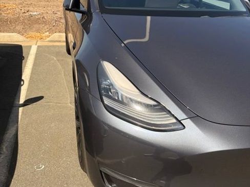 Used 2020 Tesla Model Y Performance AWD/4WD image 4