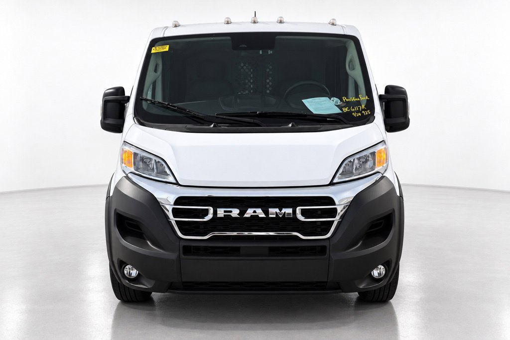 Used 2025 RAM ProMaster 2500 w/ U-Haul Equipment Group FWD image 3
