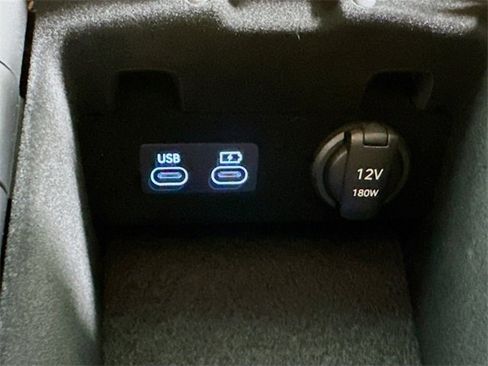 New 2025 Genesis G80 2.5T Advanced image 19