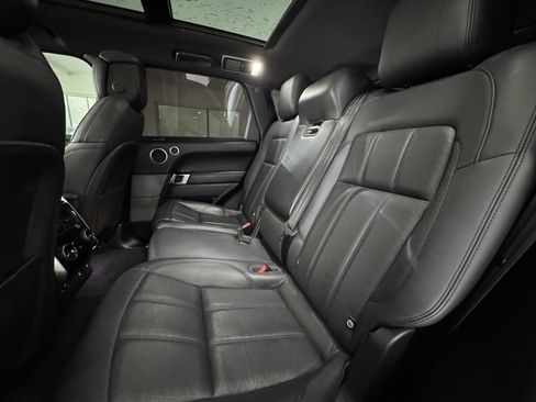 Used 2018 Land Rover Range Rover Sport HSE Dynamic image 17