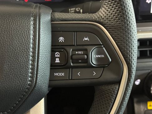 New 2026 Toyota Tacoma TRD Off-Road w/ TRD Off Road Premium Package AWD/4WD image 30