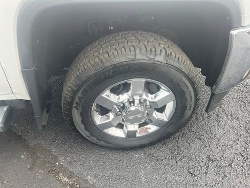 Used 2015 GMC Sierra 2500 SLT w/ Duramax Plus Package image 33