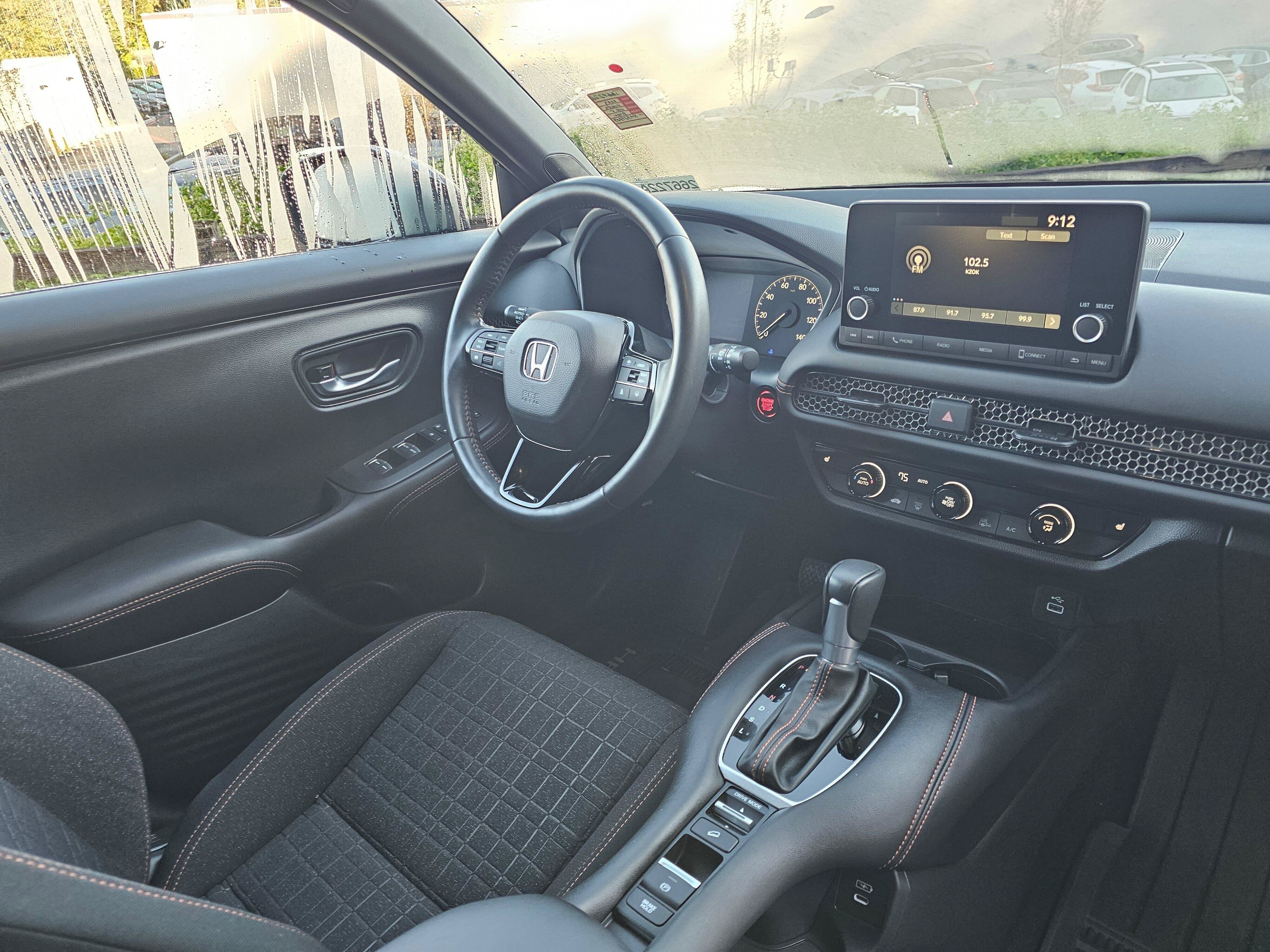 Certified 2025 Honda HR-V Sport image 10