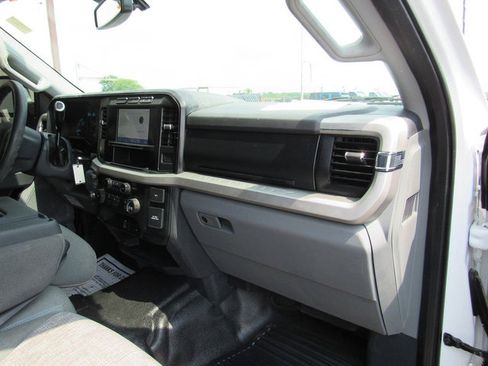 Used 2023 Ford F350 XLT w/ FX4 Off-Road Package AWD/4WD image 14