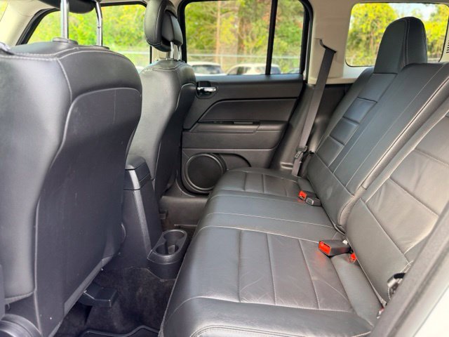 Used 2017 Jeep Patriot High Altitude AWD/4WD image 19