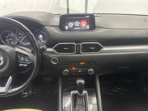 Used 2018 MAZDA CX-5 Touring w/ Preferred Equipment Package image 31