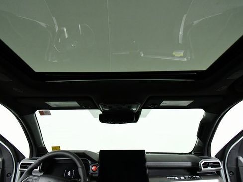 New 2025 Toyota Tacoma TRD Off-Road image 22