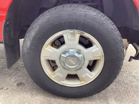 Used 2012 Ford F150 XLT AWD/4WD image 9