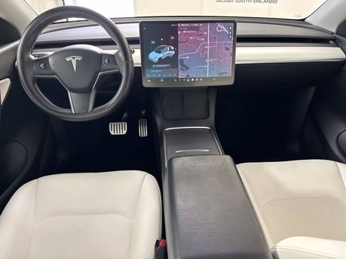 Used 2022 Tesla Model Y Performance AWD/4WD image 15