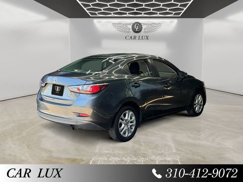 Used 2018 Toyota Yaris iA FWD image 5