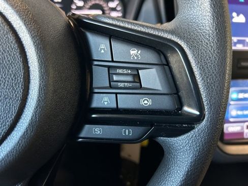 Used 2024 Subaru Crosstrek 2.0i image 14