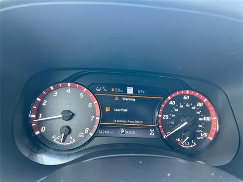 Used 2022 Nissan Frontier PRO-4X w/ Pro-4X Premium Package image 19