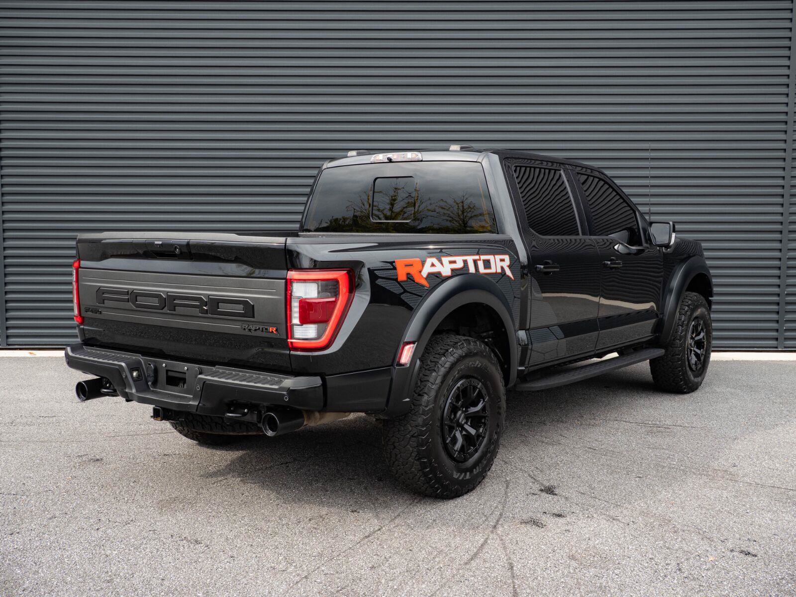 Used 2023 Ford F150 Raptor w/ Equipment Group 802A Raptor R AWD/4WD image 29