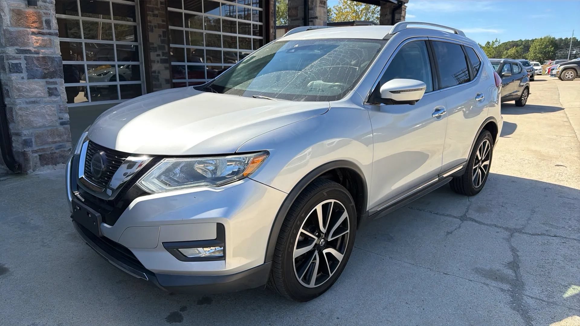 Used 2019 Nissan Rogue SL AWD/4WD image 1