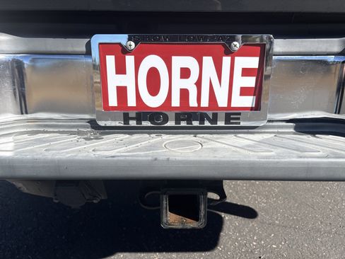 Used 2013 Nissan Frontier SL w/ Moonroof Pkg image 12