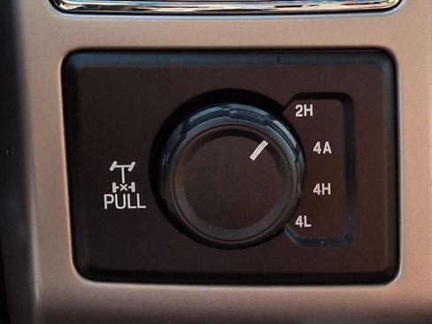 Used 2018 Ford F150 King Ranch w/ Equipment Group 601A Luxury image 25