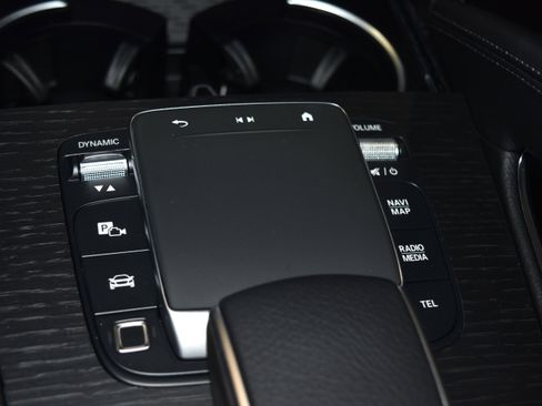 New 2026 Mercedes-Benz GLE 450 4MATIC image 15