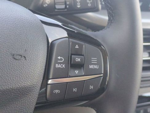 New 2025 Ford Escape SE image 26