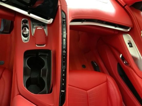 Used 2023 Chevrolet Corvette Z06 w/ Z07 Performance Package RWD image 18