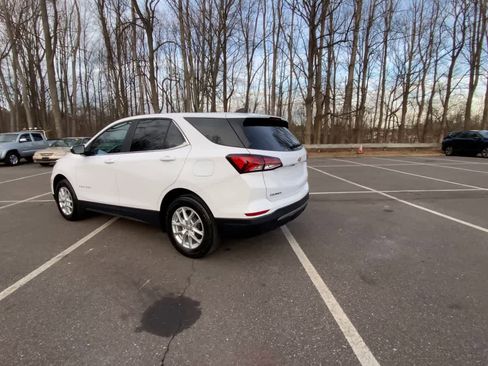 Used 2022 Chevrolet Equinox LT image 13
