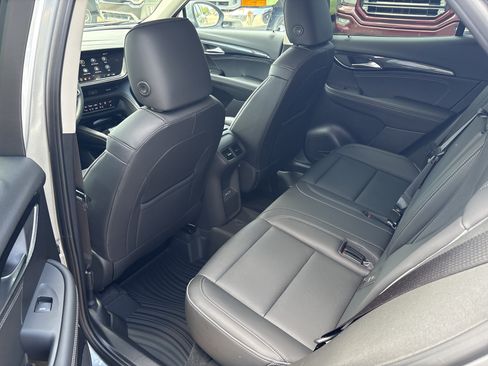 Used 2023 Buick Envision Essence AWD/4WD image 14