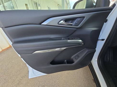 New 2026 Chevrolet Traverse LT w/ Midnight/Sport Edition image 21