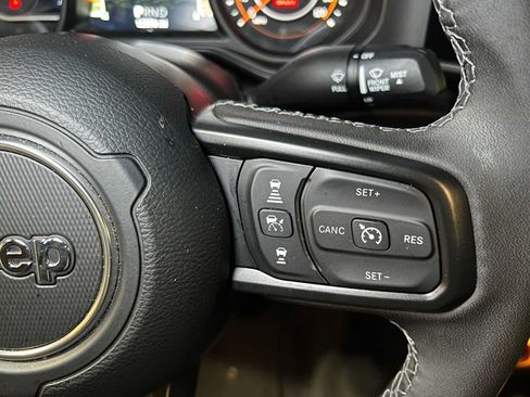 Used 2026 Jeep Gladiator Mojave AWD/4WD image 27