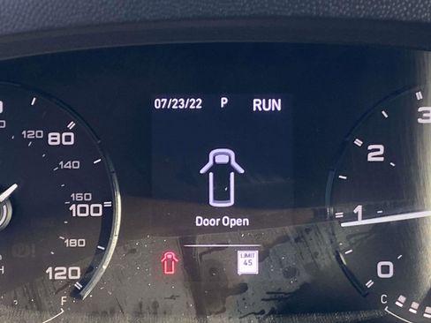 Used 2025 RAM ProMaster 2500 image 4