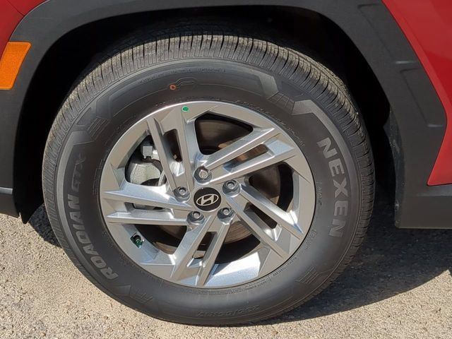 New 2025 Hyundai Tucson SE FWD image 11