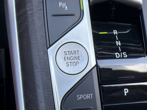 Used 2024 BMW M440i xDrive Gran Coupe w/ Premium Package AWD/4WD image 17
