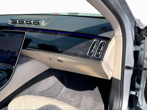 Used 2021 Mercedes-Benz S 580 4MATIC Sedan image 18