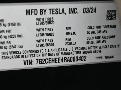 Used 2024 Tesla Cybertruck Cyberbeast AWD/4WD image 35