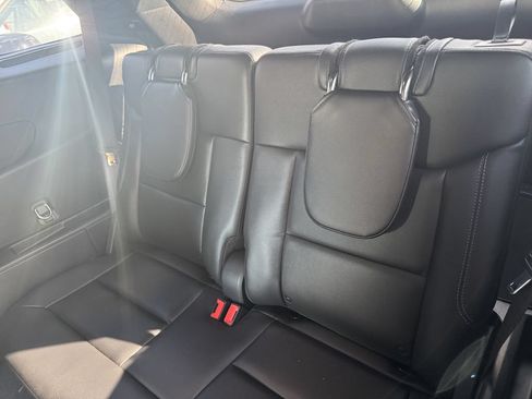 Used 2020 Ford Explorer XLT w/ Equipment Group 202A RWD image 23