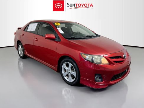 Used 2013 Toyota Corolla S FWD image 1